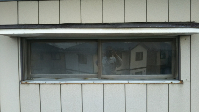 木製窓